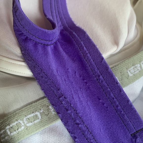 Speedo size 10 - Picture 6 of 6